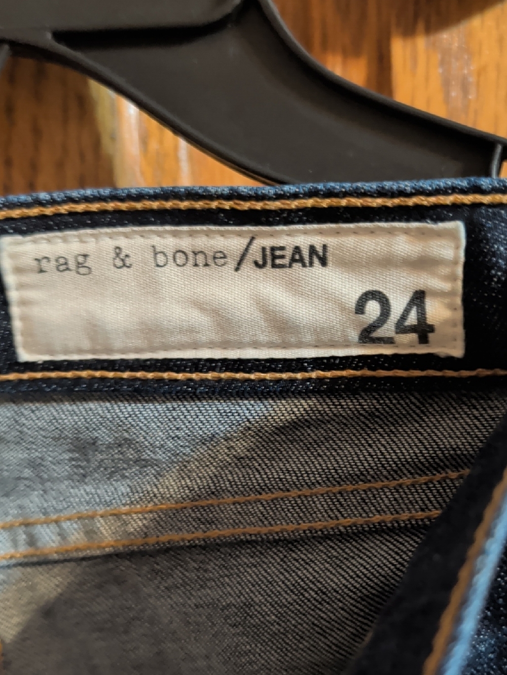 rag & bone Women Skinny Jeans in Dark Blue with Tan Stitching